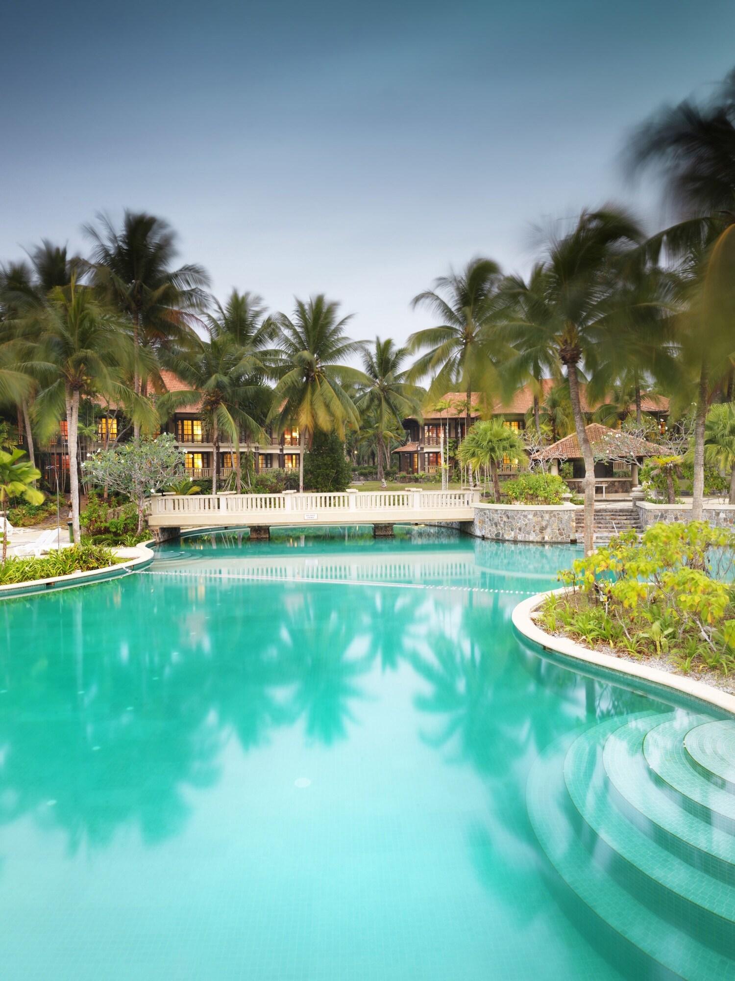 Sebana Cove Resort Pengerang Exterior photo